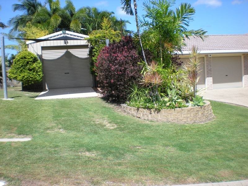 27 McCormack Avenue, Rural View QLD 4740