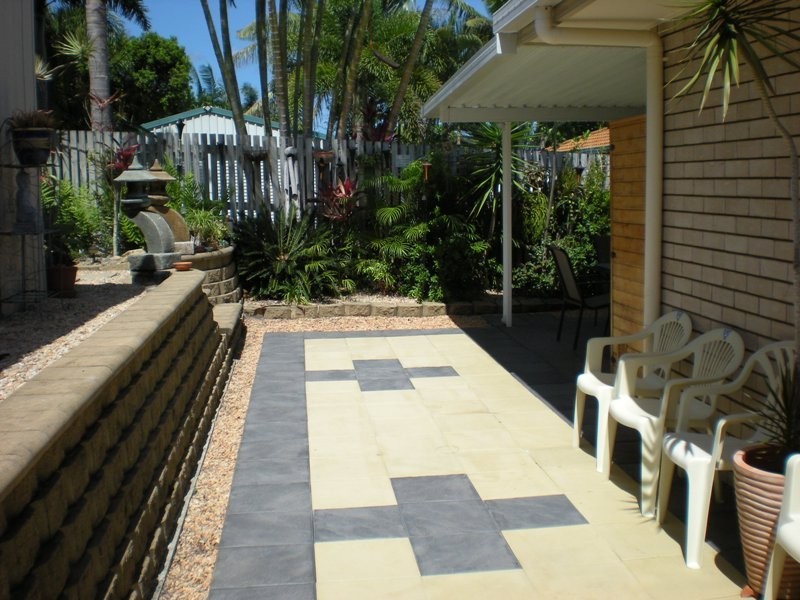 27 McCormack Avenue, Rural View QLD 4740