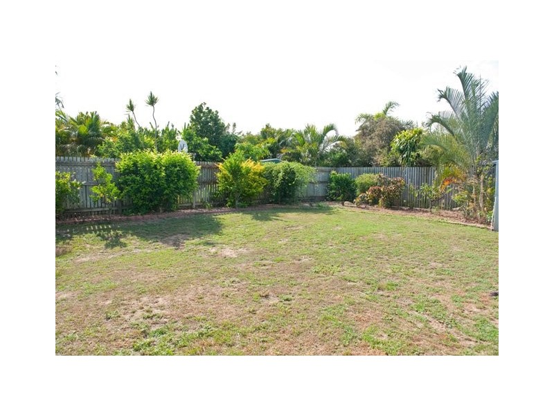 3 Dudley Place, Slade Point QLD 4740