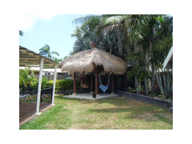 26 Cassia st, Beaconsfield QLD 4740