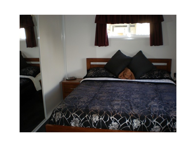 84 Bradman Drive, Glenella QLD 4740