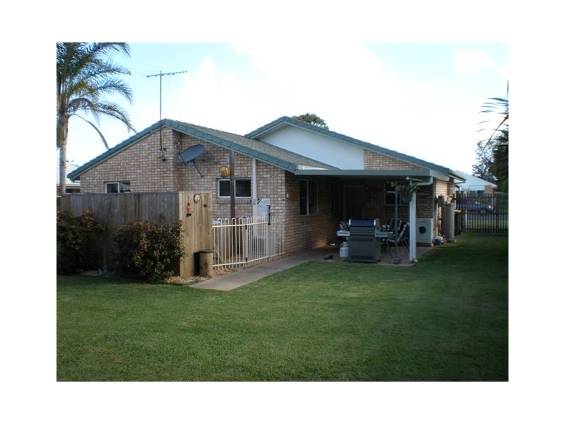 84 Bradman Drive, Glenella QLD 4740