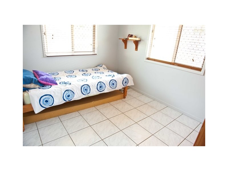6 Eaglemount Road, Andergrove QLD 4740