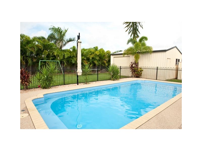 81 Wheeler Drive, Glenella QLD 4740