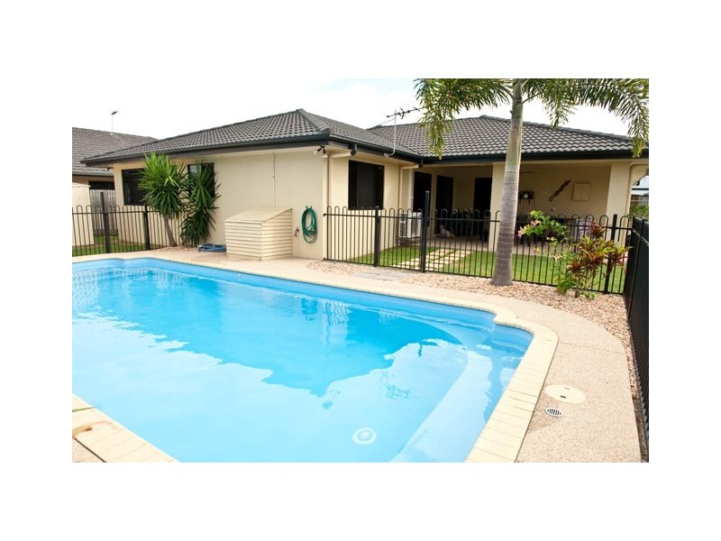 81 Wheeler Drive, Glenella QLD 4740