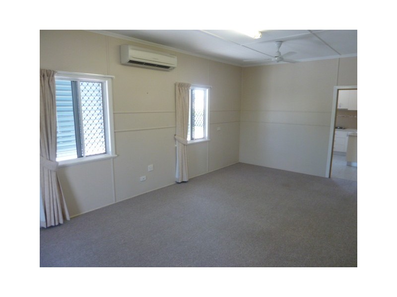 14 Edmond Street, West Mackay QLD 4740