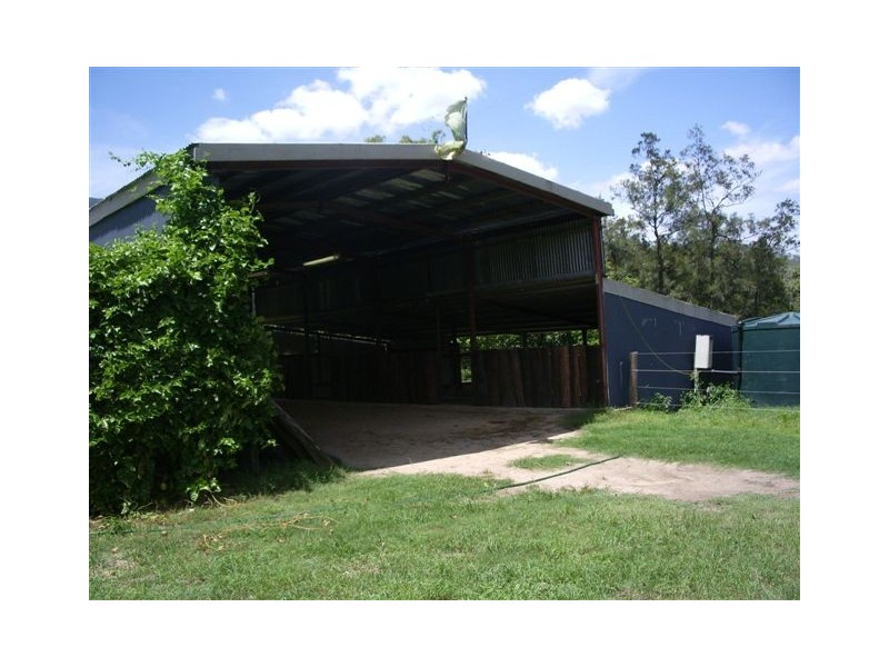 19 Pittionis Rd., Netherdale QLD 4756