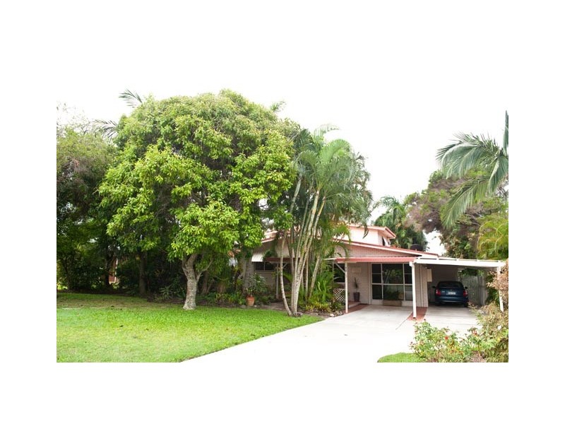 40 Blacks Beach Road, Blacks Beach QLD 4740