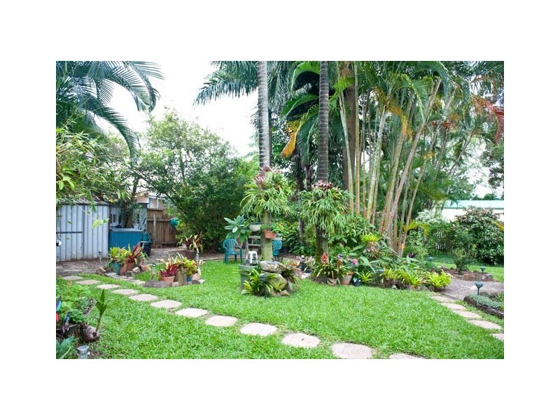 40 Blacks Beach Road, Blacks Beach QLD 4740