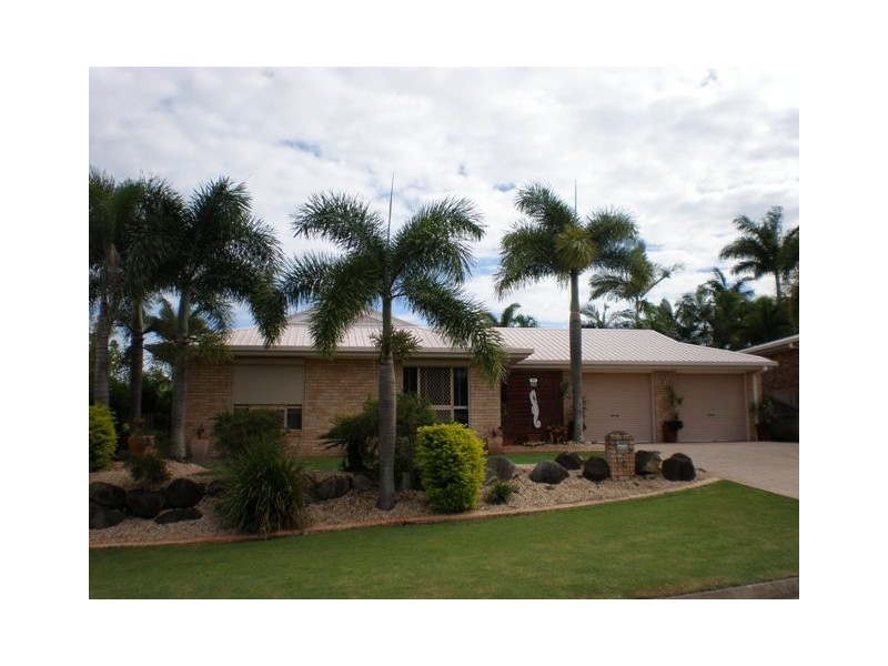 24 Bankswood St, Beaconsfield QLD 4740