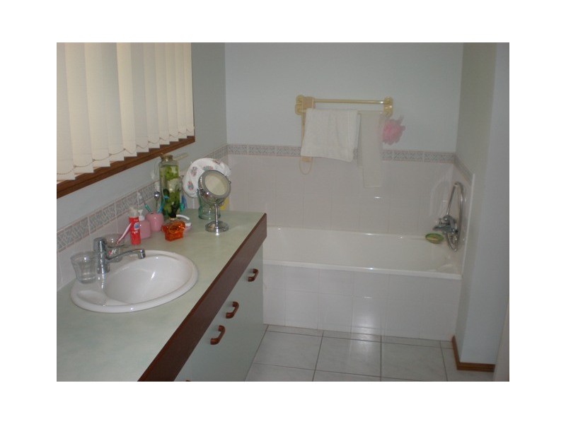 26 Ben Nevis Street, Beaconsfield QLD 4740