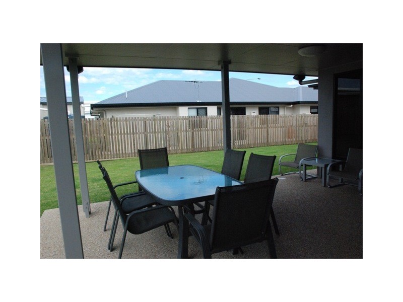 5 Vesta Lane, Paget QLD 4740