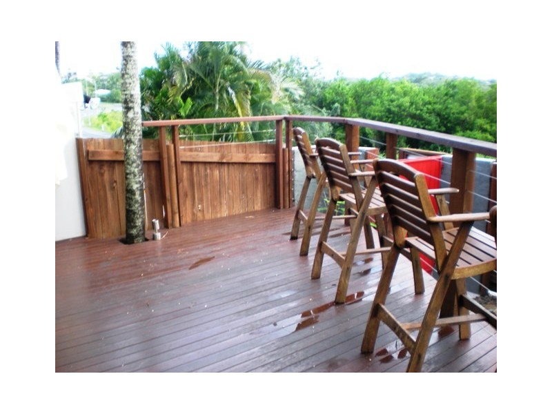 102 MANGO AVENUE, Eimeo QLD 4740