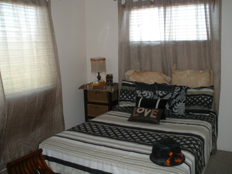 13 Hassen Crt, Mount Pleasant QLD 4740