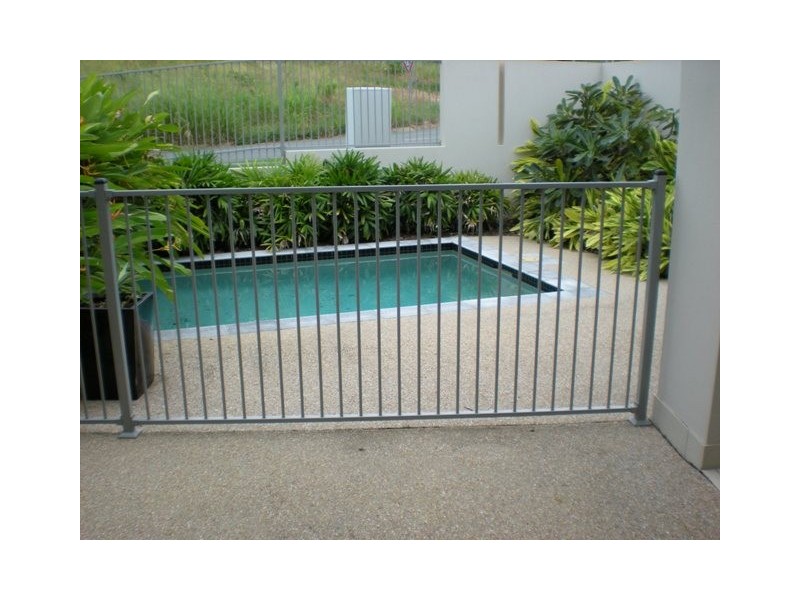 UNIT 4 BELANGASON WAY, Shoal Point QLD 4750