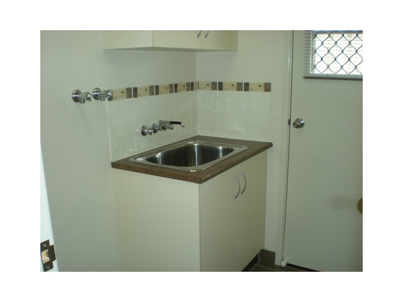 6 JOSEPH COURT, Glenella QLD 4740