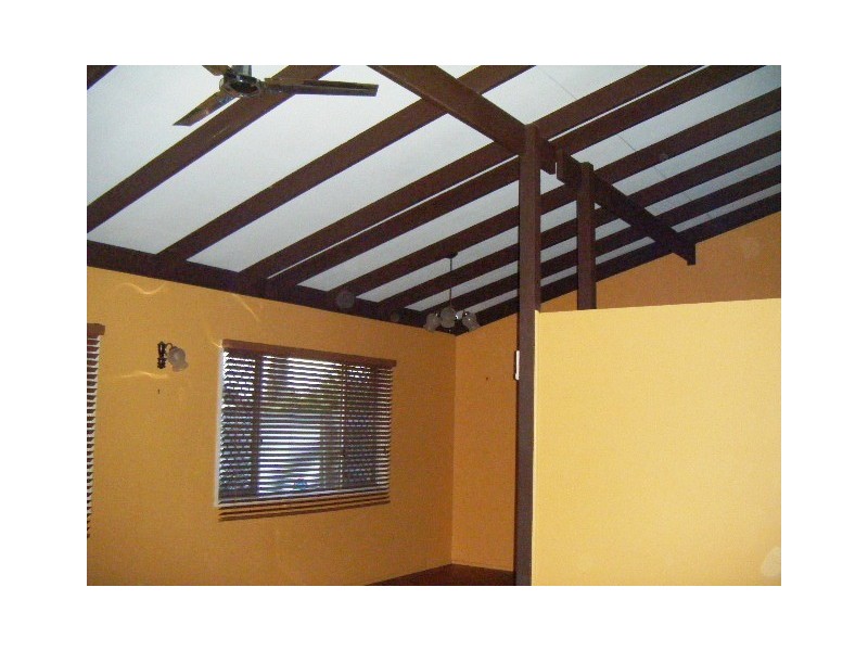 2 Mallet Court, Beaconsfield QLD 4740