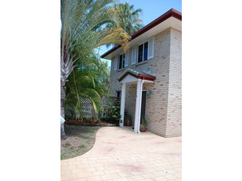 7/7 Meadow Street, North Mackay QLD 4740