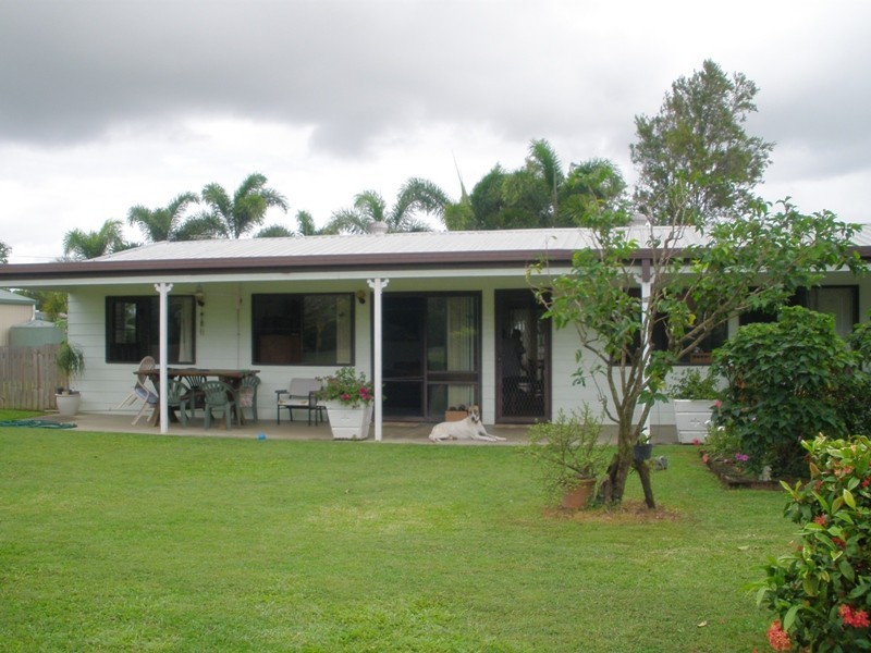 2 Victoria Street, Mirani QLD 4754