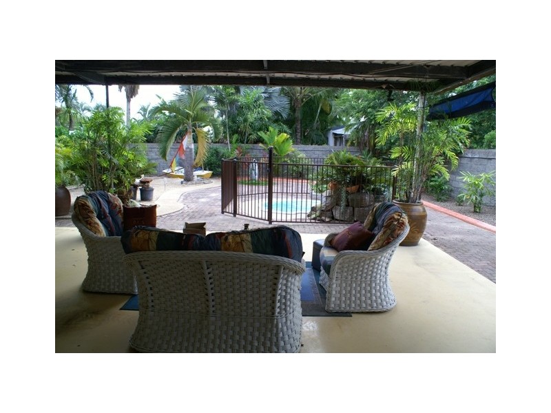 43 Lloyd Street, West Mackay QLD 4740