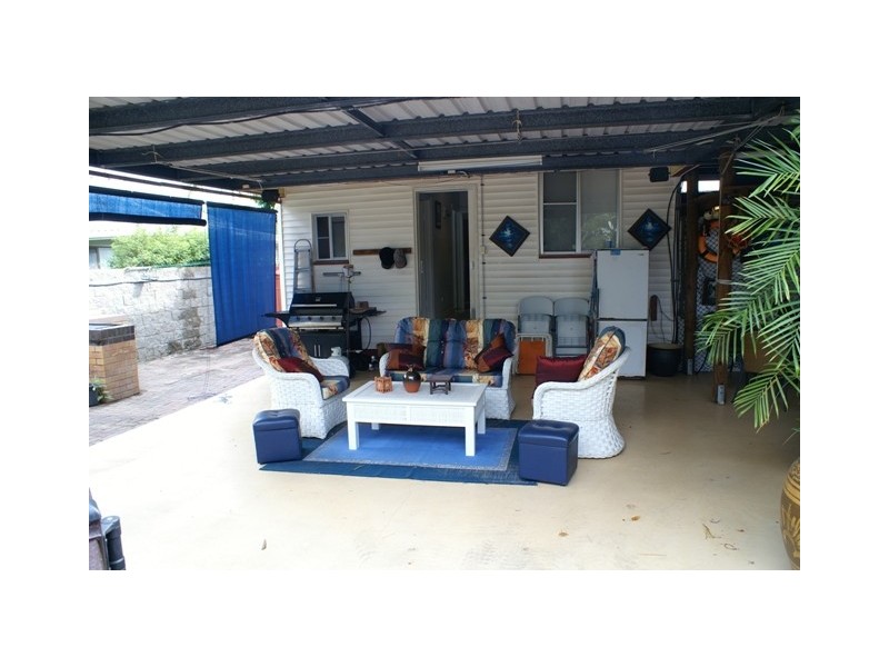 43 Lloyd Street, West Mackay QLD 4740