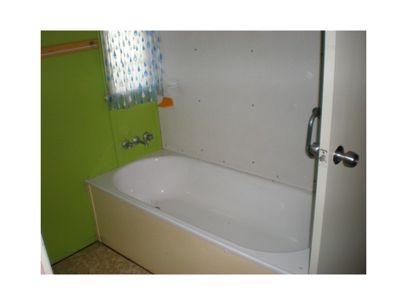 Slade Point QLD 4740