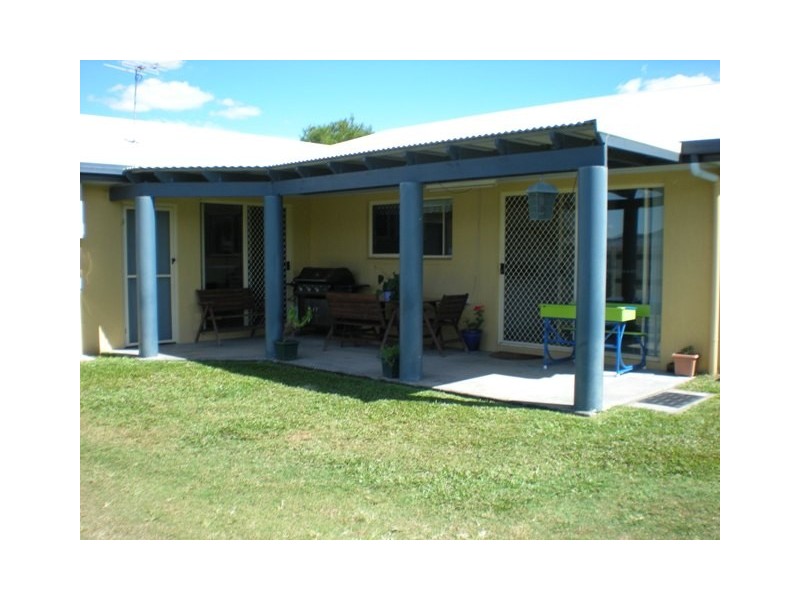 17 BLACKMUR STREET, Marian QLD 4753