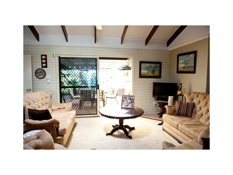 23 Border Street, Glenella QLD 4740