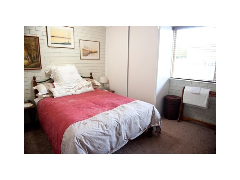 23 Border Street, Glenella QLD 4740