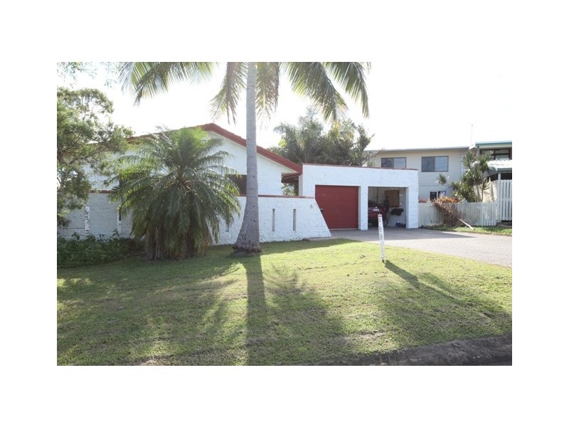 6 Stott Street, Mackay QLD 4740