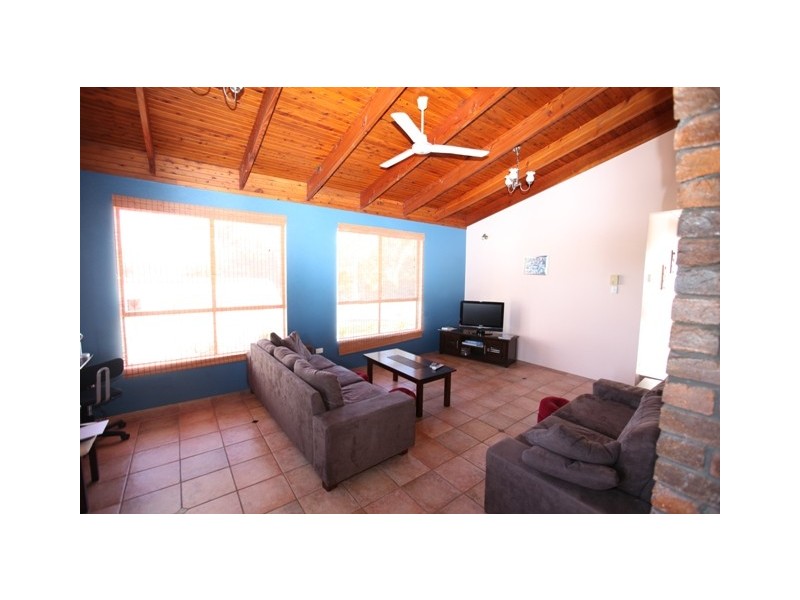 6 Stott Street, Mackay QLD 4740