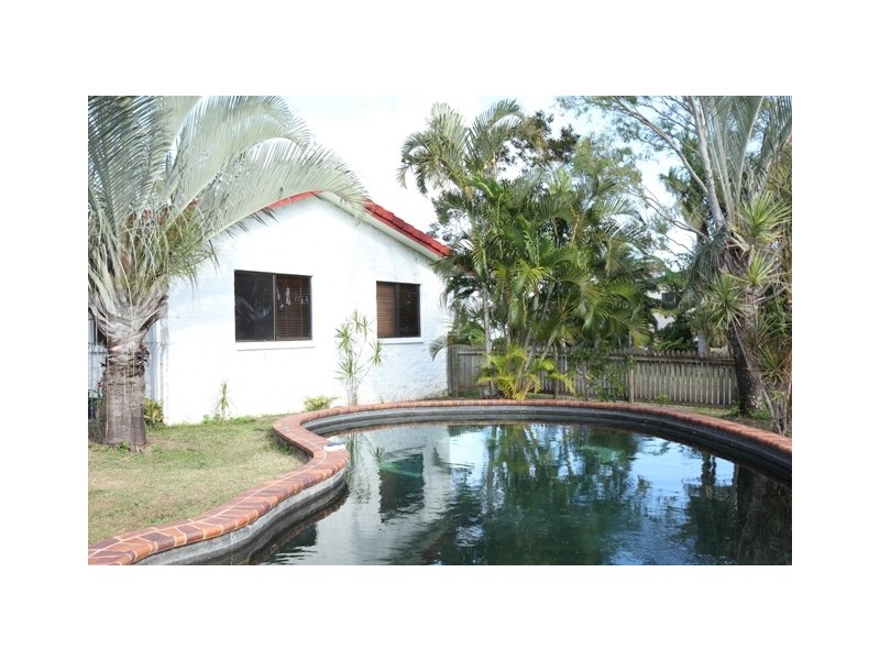 6 Stott Street, Mackay QLD 4740