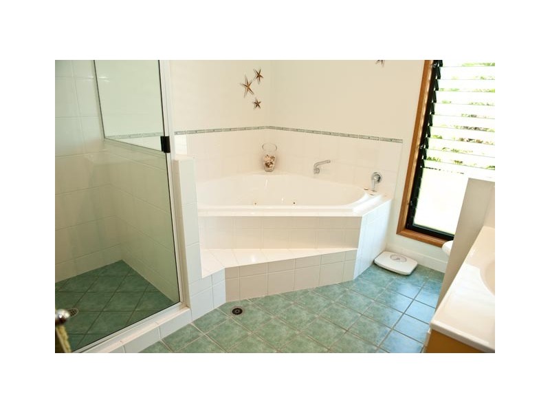 45 Ian Wood Drive, Dolphin Heads QLD 4740