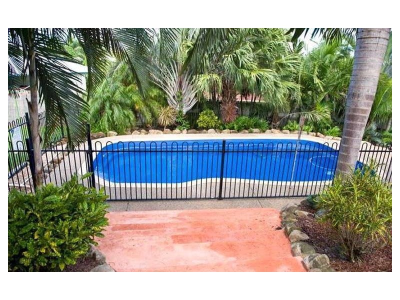 75 Slater Avenue, Blacks Beach QLD 4740