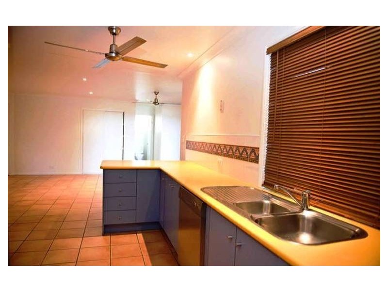75 Slater Avenue, Blacks Beach QLD 4740
