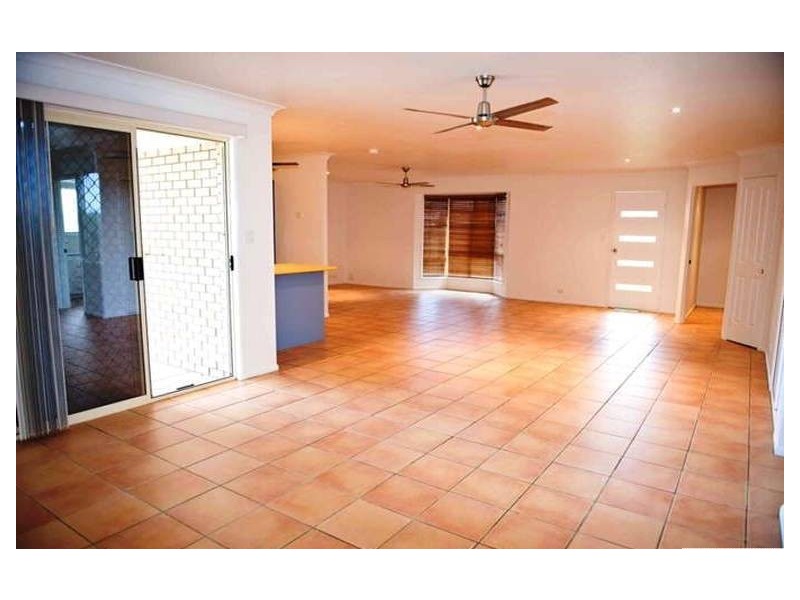75 Slater Avenue, Blacks Beach QLD 4740