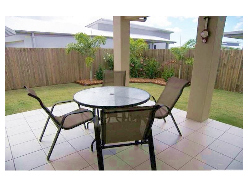 10 Rosemoor Court, Glenella QLD 4740