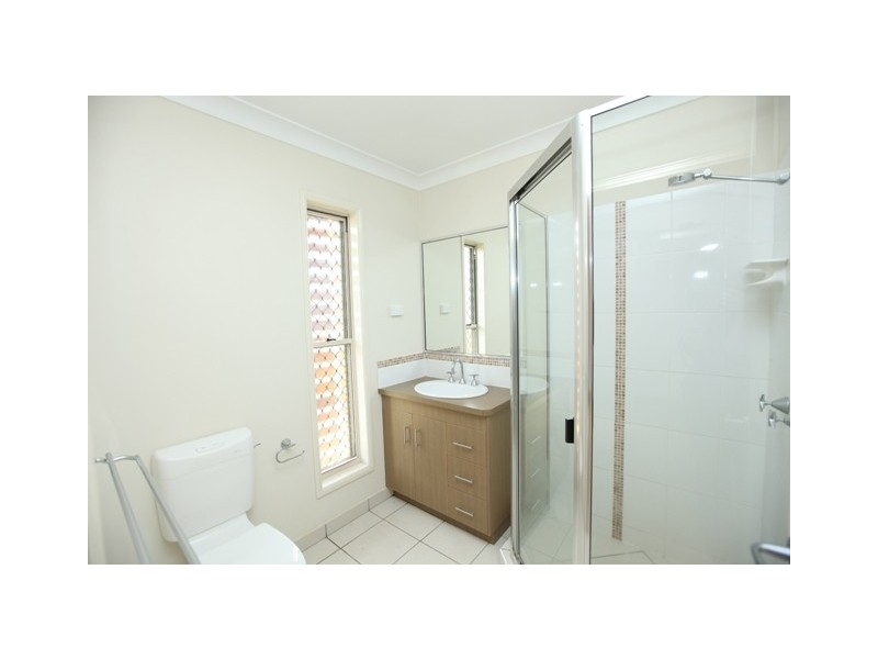 10 Rosemoor Court, Glenella QLD 4740