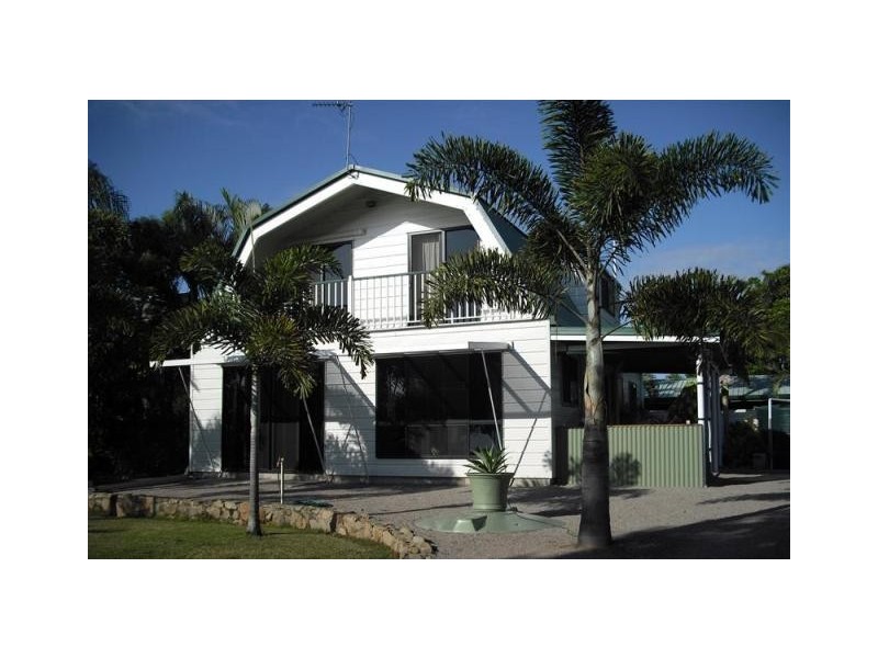 6 BAXTER AVENUE, Whitsundays QLD 4802