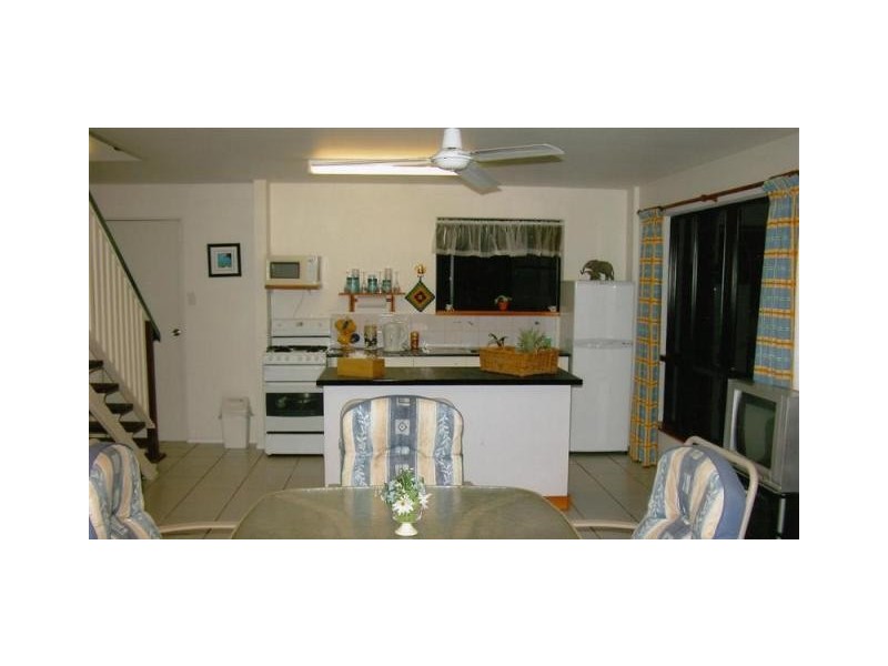 6 BAXTER AVENUE, Whitsundays QLD 4802