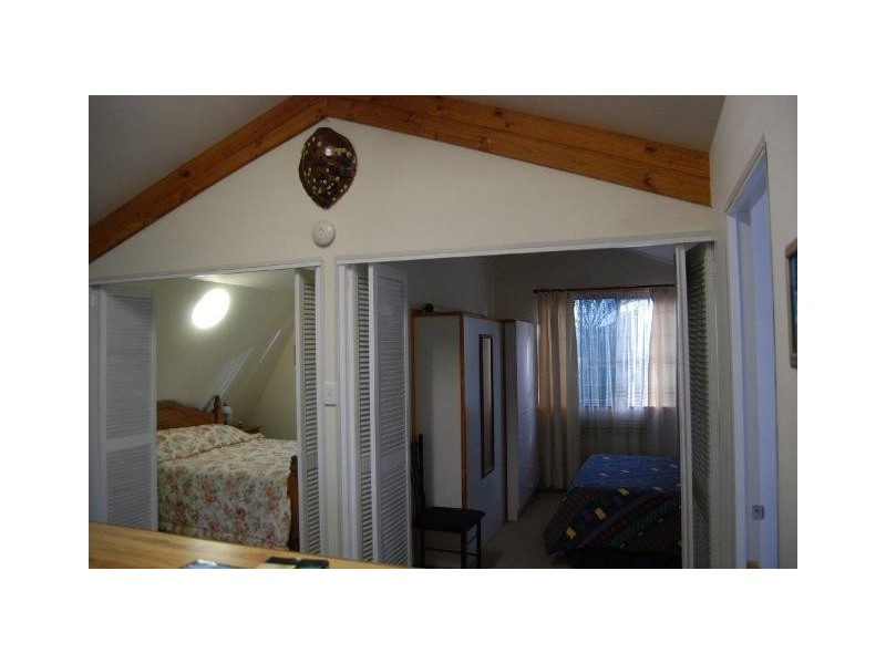 6 BAXTER AVENUE, Whitsundays QLD 4802