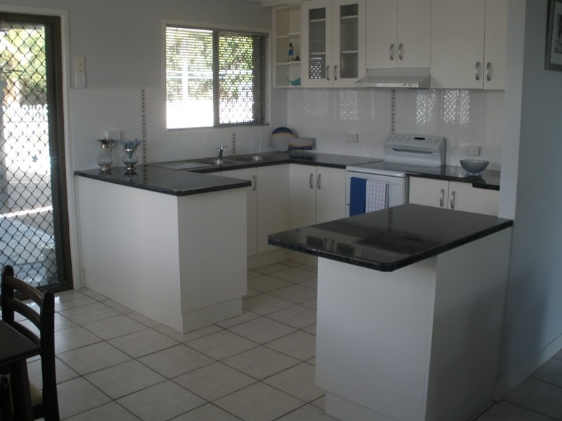 11 Scawfell Avenue, Slade Point QLD 4740