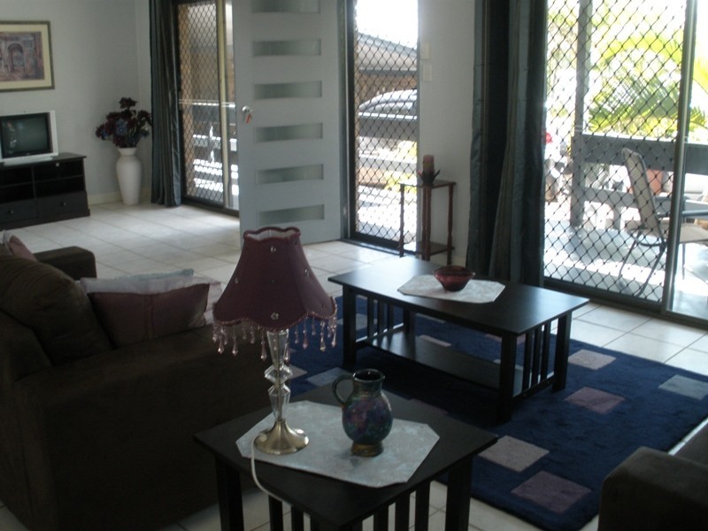 11 Scawfell Avenue, Slade Point QLD 4740