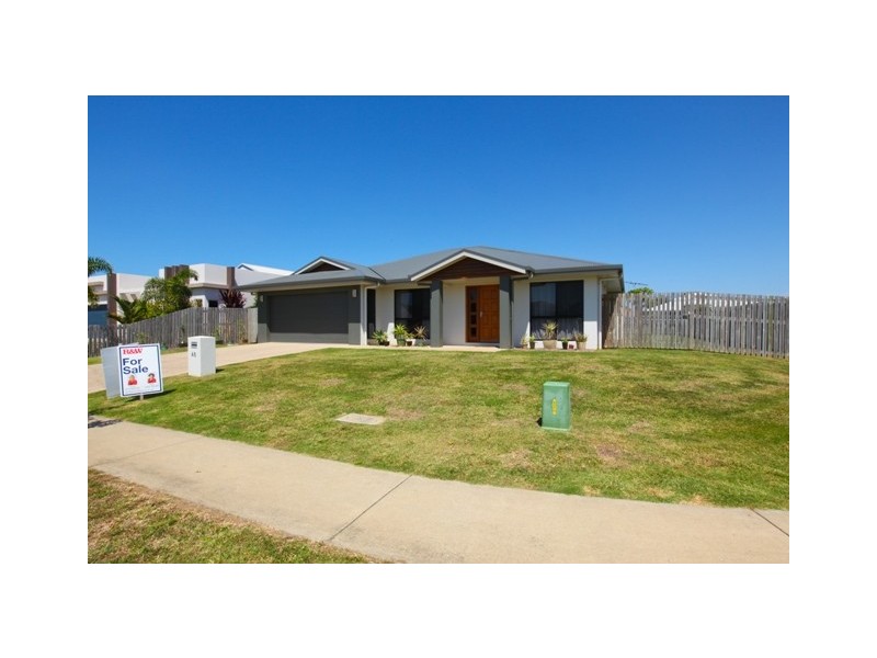 48 Gingham Street, Glenella QLD 4740