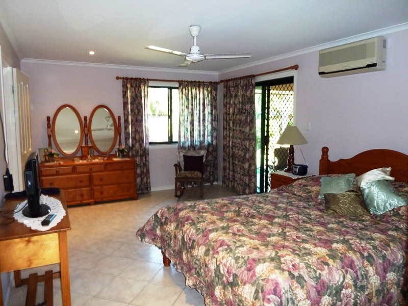 24 Spinnaker Way, Bucasia QLD 4750