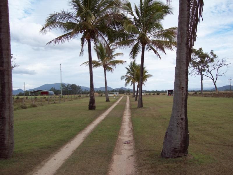 2838 Mackay-Eungella Road, Mirani QLD 4754