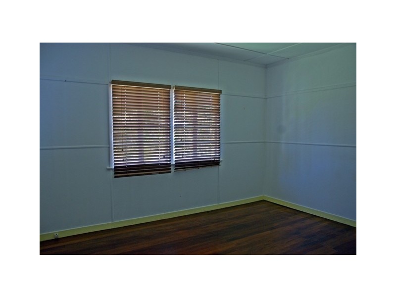 5 Fletcher Street, West Mackay QLD 4740