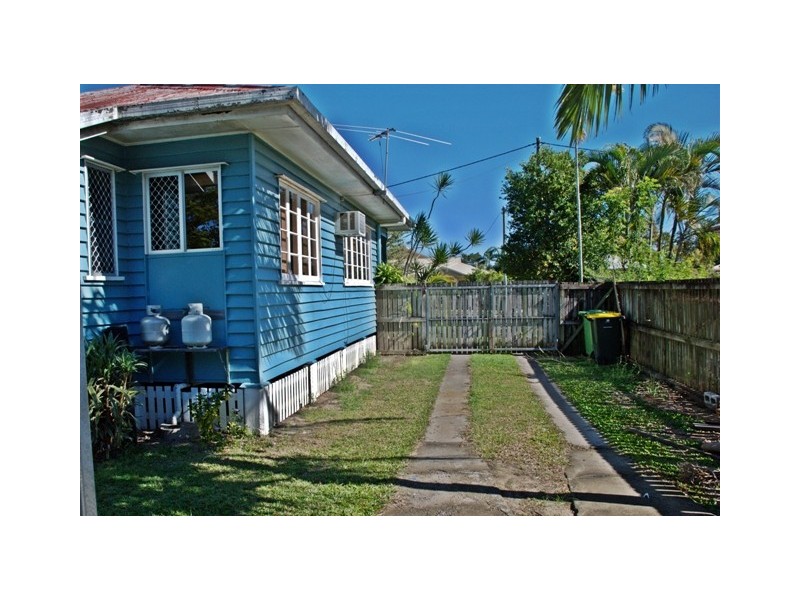 5 Fletcher Street, West Mackay QLD 4740