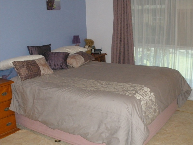 6 Broomdykes Drive, Beaconsfield QLD 4740