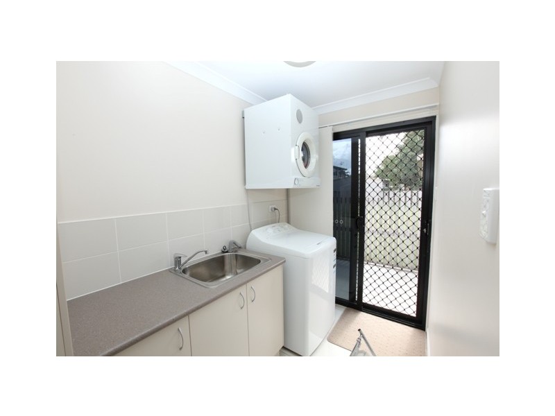 82 Field Street, West Mackay QLD 4740